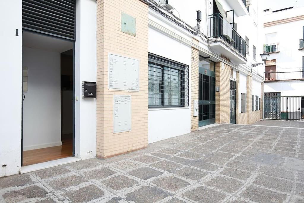 Nuevo Estudio Centro Sevilla. Ac/Wifi Castellar 56 Exterior photo